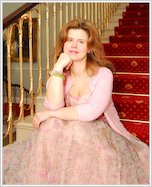 Janey-louise-jones-t-80