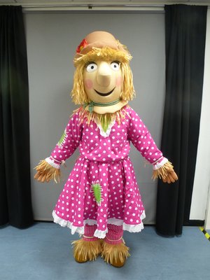 betty o barley costume